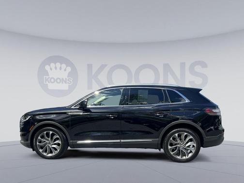 Infinite Black 2021 Lincoln Nautilus Reserve