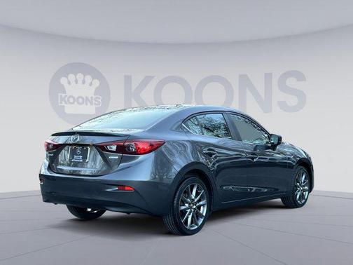 2018 Mazda Mazda3 Touring