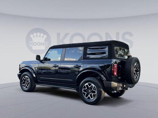2024 Ford Bronco Outer Banks