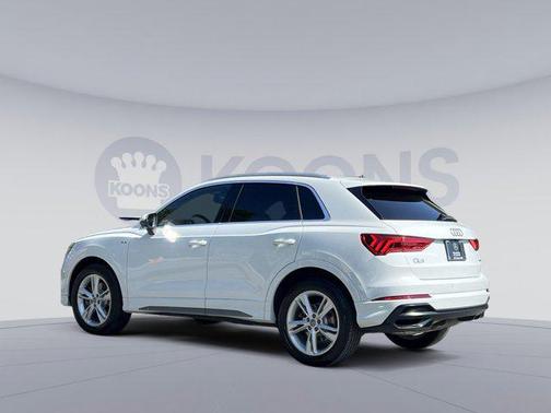 2020 Audi Q3 45 S line Prestige