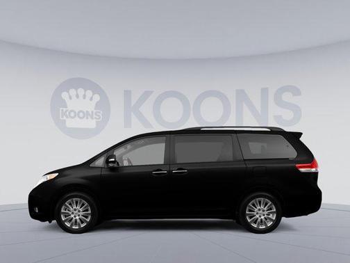 Shoreline Blue Pearl 2014 Toyota Sienna LE