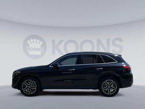 2025 Mercedes-Benz GLC 300 4MATIC