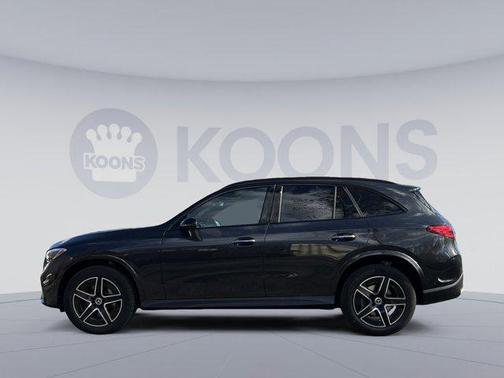 2026 Mercedes-Benz GLC 300 4MATIC