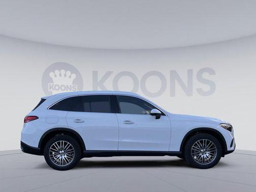 Polar White 2026 Mercedes-Benz GLC 300 4MATIC