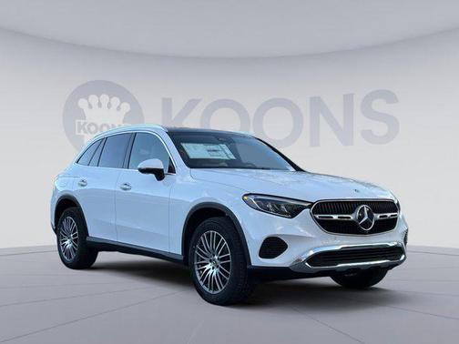 Polar White 2026 Mercedes-Benz GLC 300 4MATIC