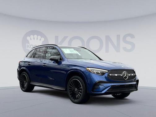 Starling Blue Metallic 2026 Mercedes-Benz GLC 300 4MATIC