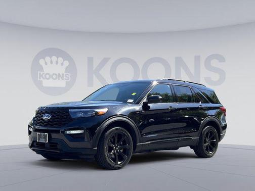 Agate Black Metallic 2023 Ford Explorer ST-Line