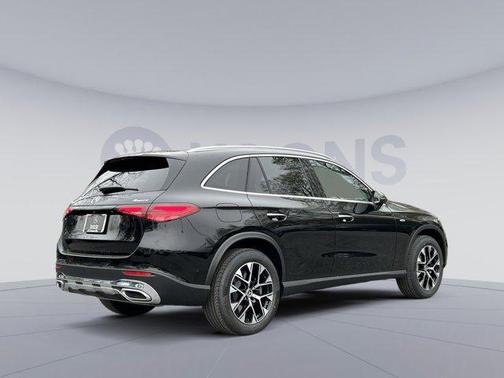 2025 Mercedes-Benz GLC 350e Base