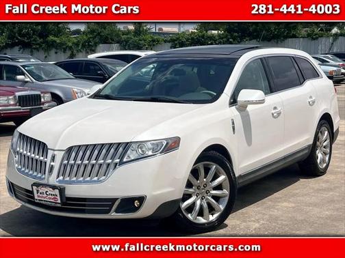 2010 Lincoln MKT FWD