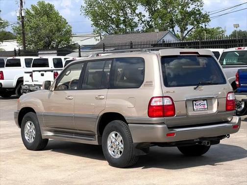 2002 Lexus LX 470 Base