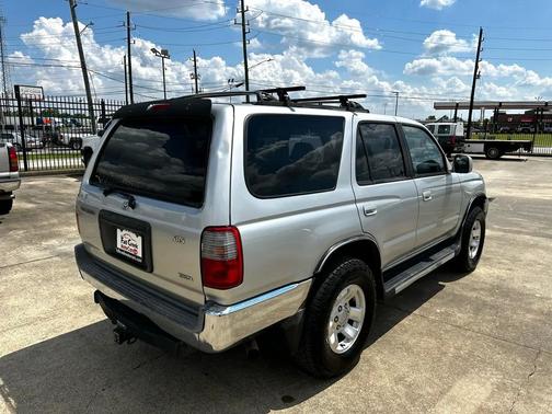 2000 Toyota 4Runner SR5