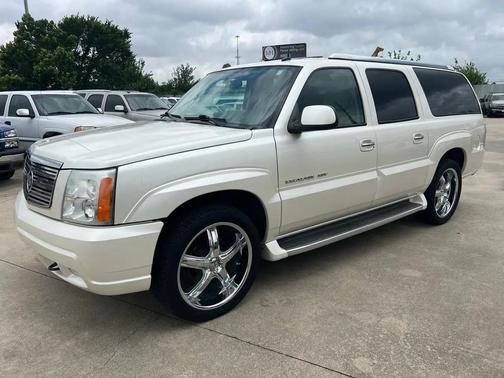 White Diamond 2004 Cadillac Escalade ESV Standard