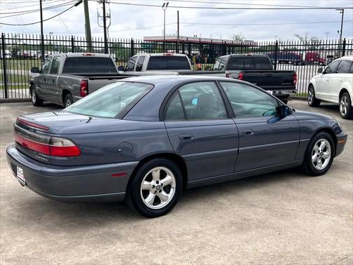 1997 Cadillac Catera Standard