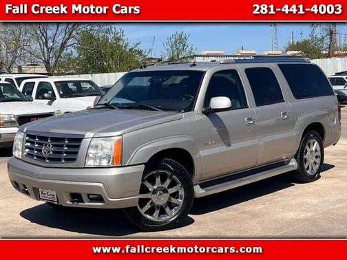 2005 Cadillac Escalade ESV Base