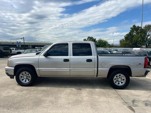 2006 Chevrolet Silverado 1500 LS Crew Cab