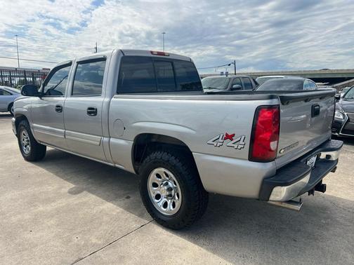 2006 Chevrolet Silverado 1500 LS Crew Cab