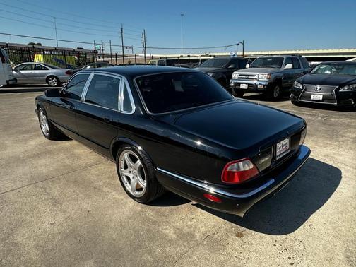 2003 Jaguar XJ XJR