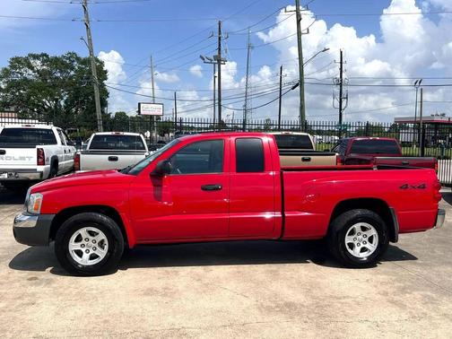 2005 Dodge Dakota SLT Club Cab