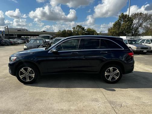 2019 Mercedes-Benz GLC 300 Base