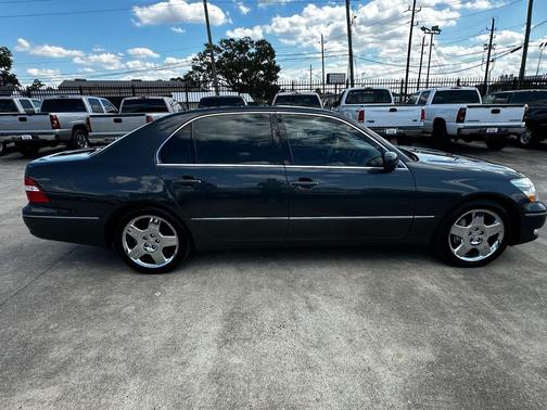 2005 Lexus LS 430 Base
