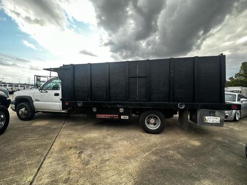 2004 Chevrolet Silverado 3500 Work Truck