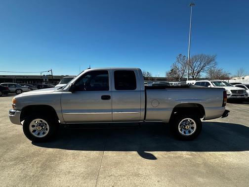 2004 GMC Sierra 1500 SLE Extended Cab