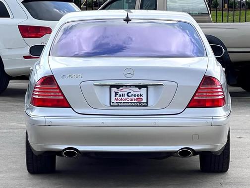 2005 Mercedes-Benz S-Class S600