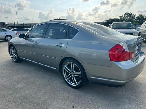 Silver 2007 INFINITI M45 Sport