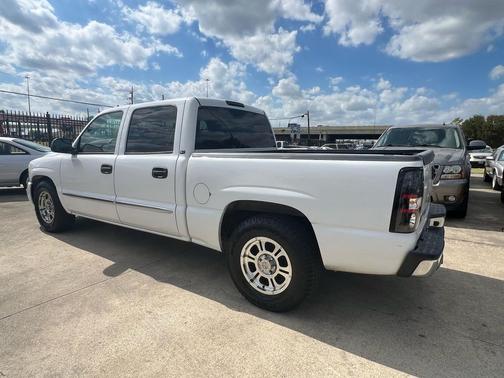 2006 GMC Sierra 1500 SLT Crew Cab