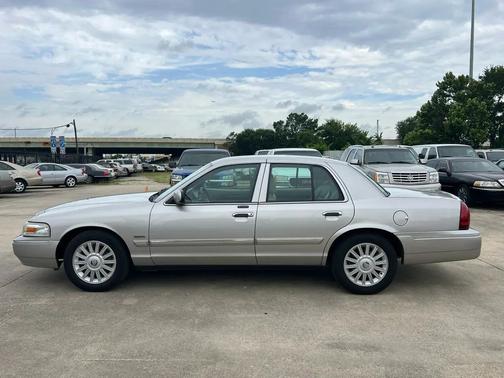 Silver Birch Clearcoat Metallic 2009 Mercury Grand Marquis LS