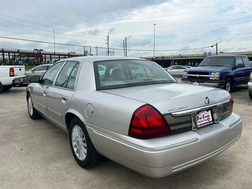 Silver Birch Clearcoat Metallic 2009 Mercury Grand Marquis LS