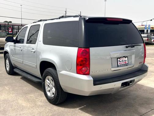 Quicksilver Metallic 2013 GMC Yukon XL 1500 SLT