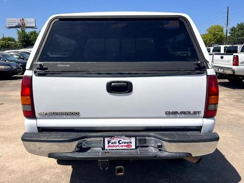 2002 Chevrolet Silverado 2500 LS H/D Extended Cab