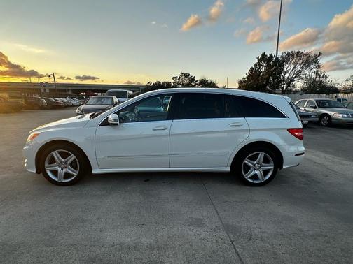 2011 Mercedes-Benz R-Class 4MATIC