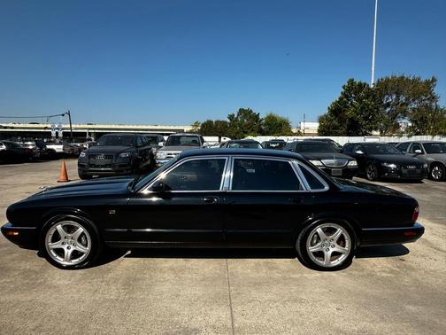 2003 Jaguar XJ XJR