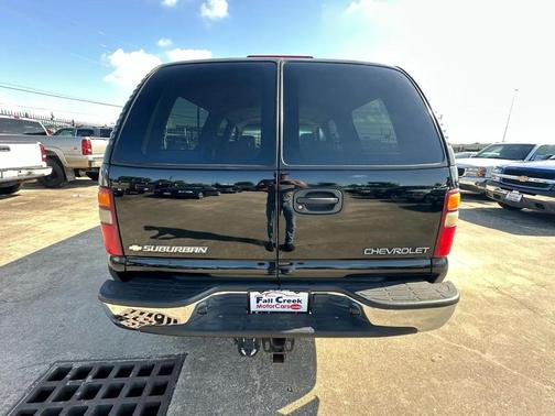 Black 2003 Chevrolet Suburban 1500 LS