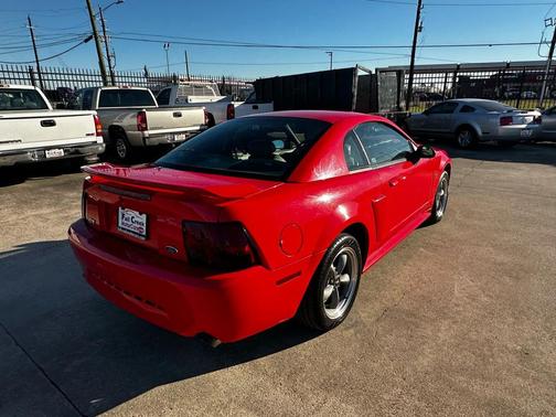 2001 Ford Mustang GT