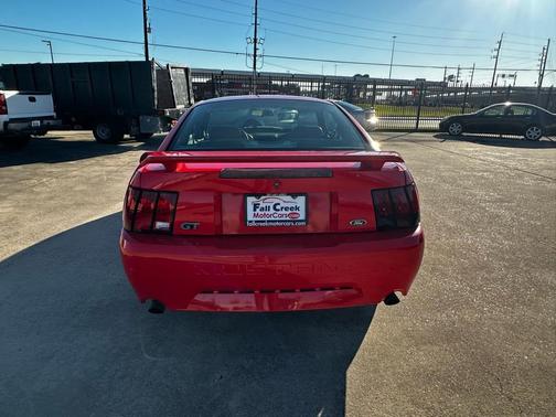 2001 Ford Mustang GT