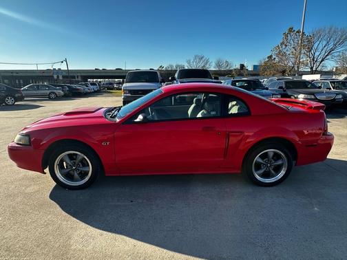 2001 Ford Mustang GT