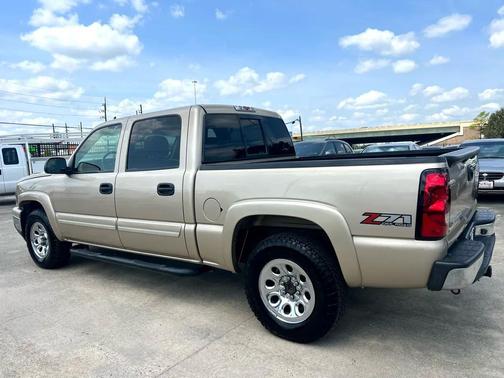 2006 Chevrolet Silverado 1500 LT Crew Cab