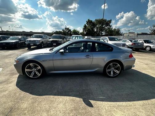 2006 BMW M6 Base