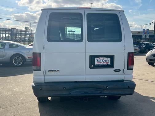 2007 Ford E150 Base