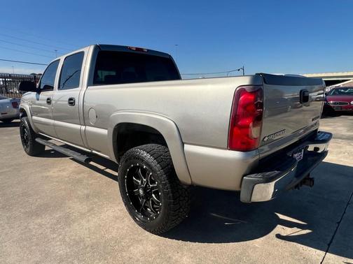 2003 Chevrolet Silverado 2500 LS H/D Crew Cab