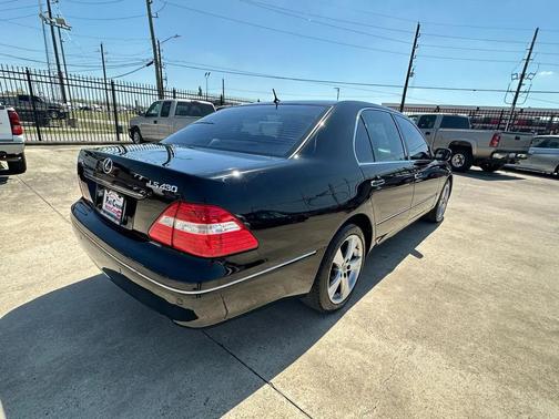 Black 2006 Lexus LS 430 Base