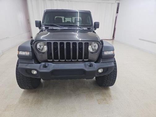 2020 Jeep Gladiator Sport