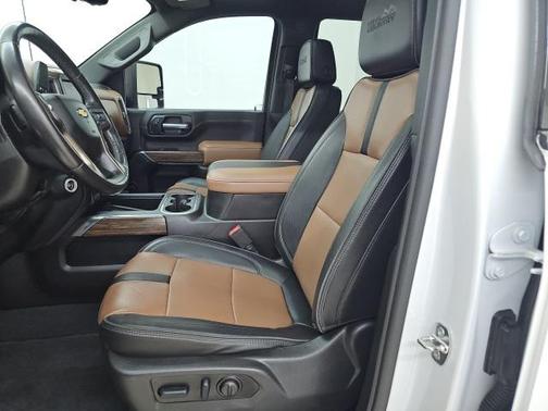 2023 Chevrolet Silverado 3500 High Country