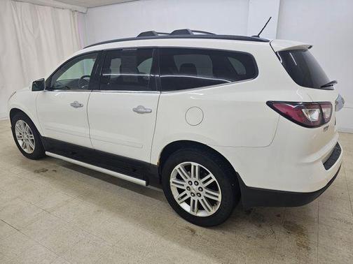 White 2013 Chevrolet Traverse 1LT