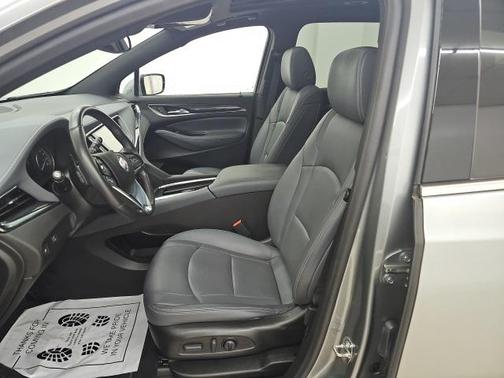 2023 Buick Enclave Essence FWD