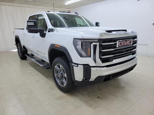 2026 GMC Sierra 2500 SLE