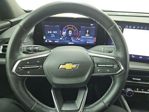 Sterling Gray Metallic 2025 Chevrolet Traverse LT